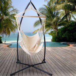 Riippukeinu telineellä